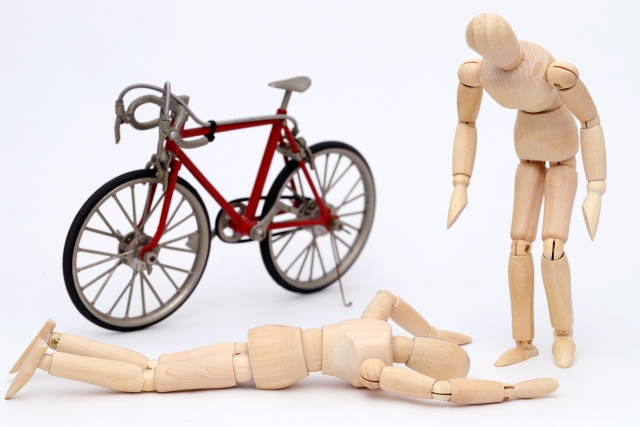自転車 事故 慰謝料 保険